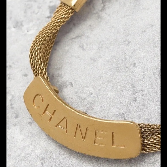 Chanel Logo Bangle Bracelet Womens Made in France Gold Plated Circa 1998 RARE - Picture 10 of 10
